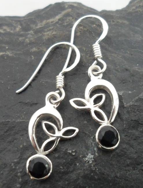 Sterling Silver Faceted Black Onyx Earrings Dainty Filigree Design, Made in India