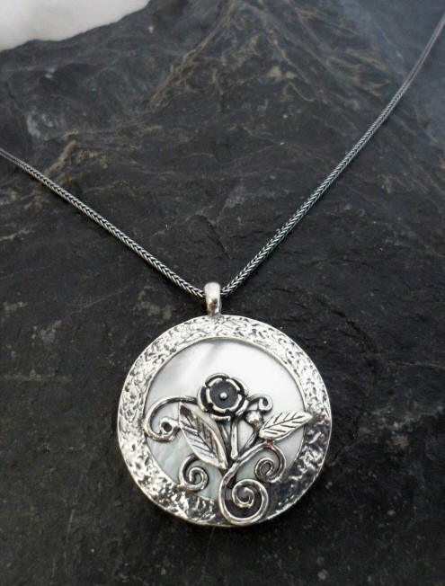 Sterling Silver Mother of Pearl Necklace with Flowers